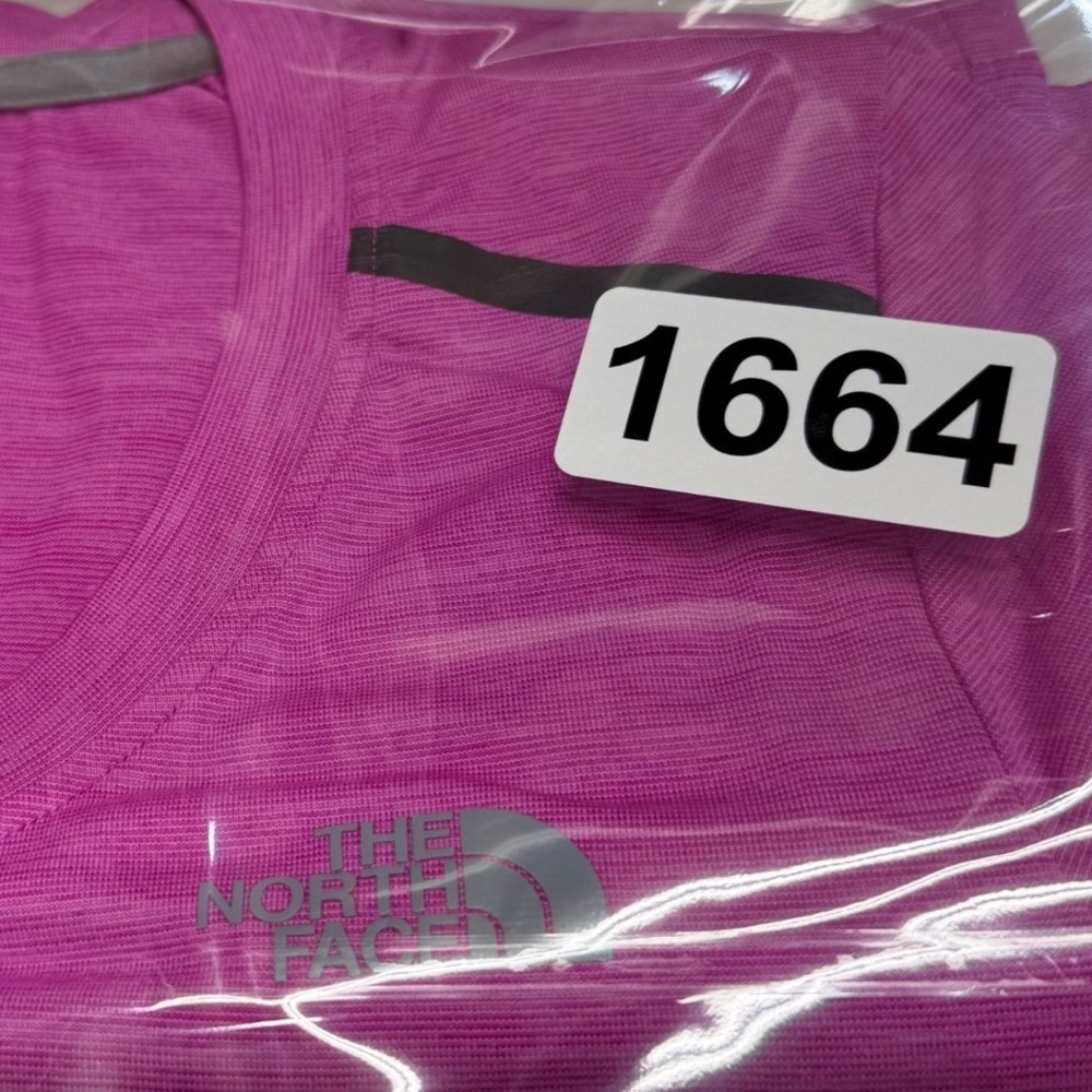 The North Face FlashDry-XD Active Tee Purple Heather Hiking Shirt Womens Medium - Picture 8 of 8